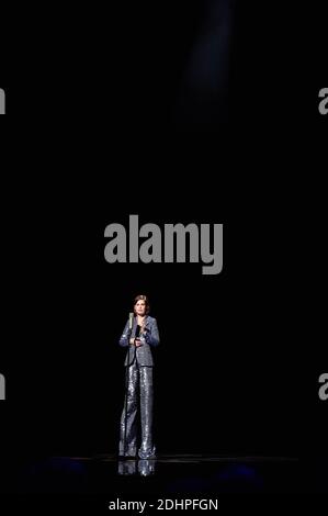 Christine und die Queens alias Heloise Letissier, gekleidet von AMI, während der 41. Jährlichen Cesar Film Awards Zeremonie im Theater du Chatelet in Paris, Frankreich am 26. Februar 2016. Foto von Gouhier-Guibbaud-Wyters/ABACAPRESS.COM Stockfoto