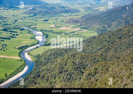 Luftaufnahme von Golden Bay, Nelson, Tasman, Neuseeland, Samstag, 21. November 2020. Stockfoto