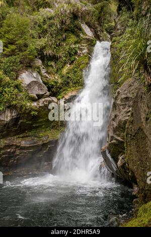 Wainui Wasserfall, Golden Bay, Nelson, Tasman, Neuseeland, Samstag, 21. November 2020. Stockfoto