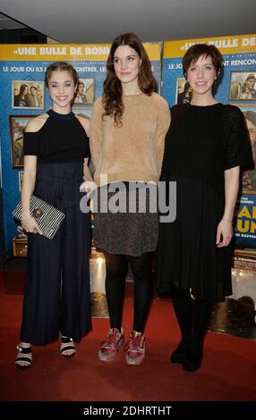 Alice Isaaz, Camille Rutherford und Sara Giraudeau bei der Premiere von Rosalie Blum am 22. März 2016 im UGC Cine Cite Les Halles in Paris, Frankreich. Foto von Jerome Domine/ABACAPRESS.COM Stockfoto