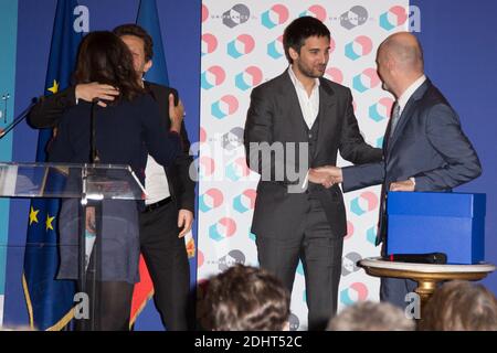 Aton Soumache et Dimitri Rassam reçoivent le French Cinema Award pour le succès à lÂ’international du Petit Prince , Mme Isabelle Giordano, Directrice Générale d'UniFrance et M. Jean-Paul Salomé, Président dÂ’UniFrance - LE QUAI D'ORSAY ET UNIFRANCE DEVOILENT LES CHIFFRES DU CINEMA FRANCAIS A L'INTERNATIONAL Photo by Nasser Berzane/ABACAPRESS.COM Stockfoto