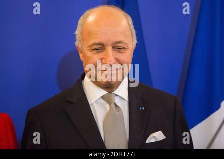 LAURENT FABIUS, ANCIEN MINISTRE DES AFFAIRES ETRANGERES - PASSATION DE POUVOIR AU QUAI D'ORSAY, MINISTERE DES AFFAIRES ETRANGERES FOTO VON NASSER BERZANE/ABACAPRESS.COM Stockfoto