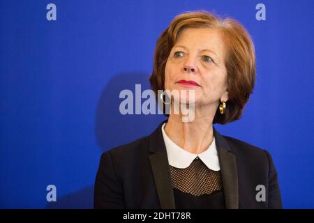 BRIGITTE AYRAULT - PASSATION DE POUVOIR AU QUAI D'ORSAY, MINISTERE DES AFFAIRES ETRANGERES FOTO VON NASSER BERZANE/ABACAPRESS.COM Stockfoto