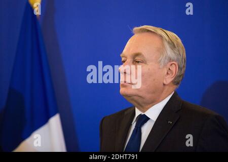 JEAN MARC AYRAULT, NOUVEAU MINISTRE DES AFFAIRES ETRANGERES - PASSATION DE POUVOIR AU QUAI D'ORSAY, MINISTERE DES AFFAIRES ETRANGERES FOTO VON NASSER BERZANE/ABACAPRESS.COM Stockfoto