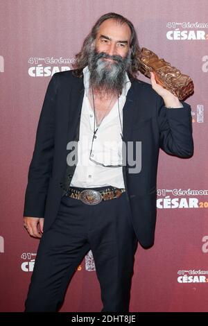 WARREN ELLIS MEILLEURE MUSIQUE ORIGINALE POUR 'MUSTANG' - 41EME CEREMONIE DES CESAR 2016 AU THEATER DU CHATELET Foto von Nasser Berzane/ABACAPRESS.COM Stockfoto