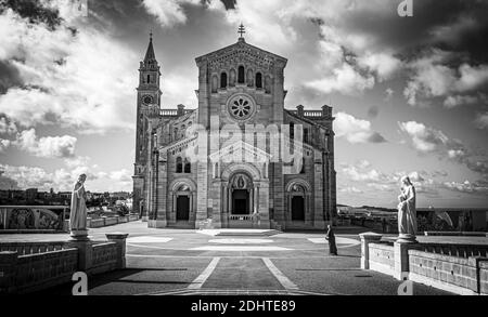 Die TA Pinu Kirche auf Gozo ist ein berühmtes Wahrzeichen der Insel Stockfoto