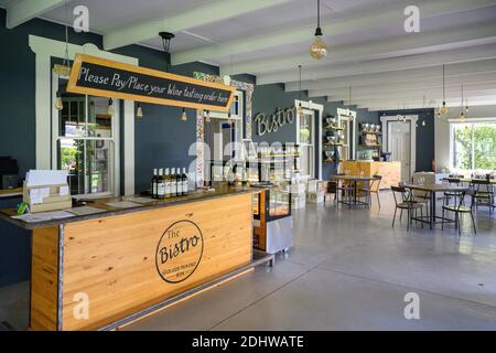 Das Grande Provence Heritage Wine Estate befindet sich in Franschhoek in Südafrika. Ein Hotel und ein Restaurant sind an das Weingut angeschlossen Stockfoto