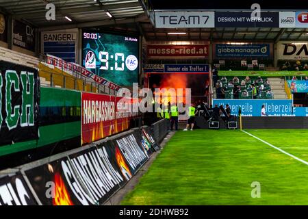 Ried, Österreich - 31. Juli 2020. Fans auf einem Fußballspiel Stockfoto