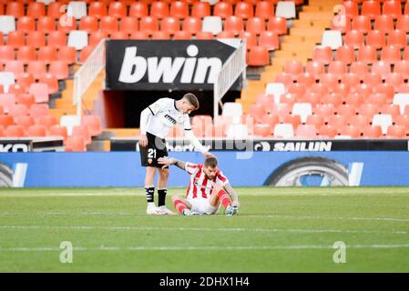 FUSSBALL - VALENCIA VS ATLETIC DE BILBAO Manu Vallejo in Aktion während der spanischen Liga, La Liga, Fußballspiel zwischen Valencia und Atletic de Bilbao am 12. Dezember 2020 im Mestalla Stadion in Valencia, Spanien. Foto: Xisco Navarro Quelle: CORDON PRESS/Alamy Live News Stockfoto