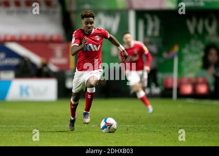 LONDON, ENGLAND. 12. DEZEMBER Ian Maatsen von Charlton Athletic kontrolliert den Ball während des Sky Bet League 1-Spiels zwischen Charlton Athletic und AFC Wimbledon am Samstag, 12. Dezember 2020 im The Valley, London. (Kredit: Juan Gasparini - MI News) Kredit: MI Nachrichten & Sport /Alamy Live Nachrichten Stockfoto