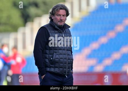 Crotone, Italien. Dezember 2020. Trainer Giovanni Stroppa (Crotone FC) während der Serie EIN Fußballspiel zwischen FC Crotone - Spezia Calcio, Stadio Ezio Scida am 12. Dezember 2020 in Crotone Italien /LM Kredit: Unabhängige Fotoagentur/Alamy Live Nachrichten Stockfoto