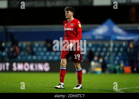 London, Großbritannien. Dezember 2020. 12. Dezember 2020; The Kiyan Prince Foundation Stadium, London, England; English Football League Championship Football, Queen Park Rangers versus Reading; Tom Holmes of Reading Credit: Action Plus Sports Images/Alamy Live News Stockfoto