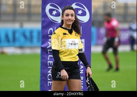 Parma, Italien. 12. Dez, 2020. Die Assistentin des Schiedsrichters Clara Munarini während Zebre Rugby vs Bayonne, Rugby Challenge Cup in parma, Italien, Dezember 12 2020 Kredit: Unabhängige Fotoagentur/Alamy Live Nachrichten Stockfoto