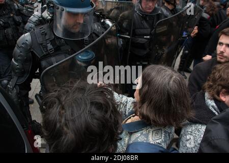 Beruf de la salle de la cité dite salle du peuple par environon 200 Gegensätze à la loi travail a Rennes, France le 2 Mai 2016. Foto von Vincent Feurat/ABACAPRESS.COM Stockfoto