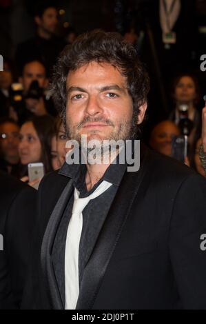 Gast, der auf dem roten Teppich der Vorführung „die netten Jungs“ ankommt, die am 15. Mai 2016 im Palais des Festivals in Cannes, Frankreich, im Rahmen der 69. Filmfestspiele von Cannes stattfand. Foto von Nicolas Genin/ABACAPRESS.COM Stockfoto