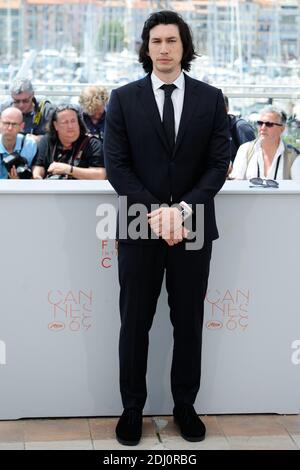 Adam Driver, der am 16. Mai 2016 im Rahmen der 69. Filmfestspiele von Cannes an der Fotocall 'Paterson' im Palais des Festivals in Cannes, Frankreich, teilnahm. Foto von Aurore Marechal/ABACAPRESS.COM Stockfoto