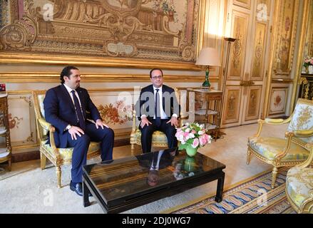 Der französische Präsident Francois Hollande und der ehemalige libanesische Premierminister Saad Hariri , Vorsitzender der parlamentarischen Mehrheit des Libanon, treffen sich am 17. Mai 2016 im Präsidentenpalast Elysee in Paris, Frankreich. Foto von Christian Liewig/ABACAPRESS.COM Stockfoto