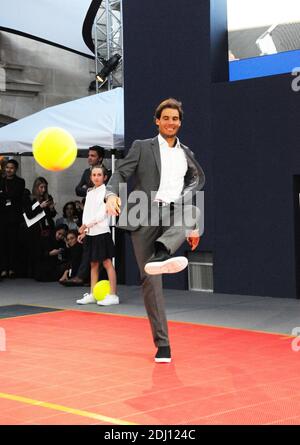 Rafael Nadal während Tommy Hilfiger veranstaltet Tommy X Nadal Party - Tennis Soccer Match in Paris, Frankreich am 18. Mai 2016. Foto von Alain Apaydin/ABACAPRESS.COM Stockfoto