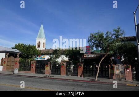 West Hollywood, California, USA 12. Dezember 2020 EINE allgemeine Sicht auf die Atmosphäre der Abtei geschlossen während des Aufenthalts im Home Order am 12. Dezember 2020 in West Hollywood, Kalifornien, USA. Foto von Barry King/Alamy Stockfoto Stockfoto