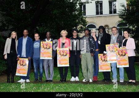 Oxmo Puccino, Luc Barruet, Valerie Pecresse, Sebastien Folin, MC Solaar, Faada Freddy, Anne A-R et Bruno Delport assistent a la Conference de Presse de Solidays 2016 a Paris, France le 02 Juin 2016. Foto von Aurore Marechal/ABACAPRESS.COM Stockfoto