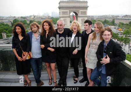 Die Jurymitglieder Zita Hanrot, Alexandre Aja, Sophie Letourneur, Philippe Jaenada, Nicole Garcia, Felix Moati, Deborah Francois und Vincent Rottiers nehmen am 7. Juni 2016 an der 5. Eröffnungsfeier des Champs Elysees Film Festivals in der Drugstore Publicis in Paris Teil. Foto von Alain Apaydin/ABACAPRESS.COM Stockfoto