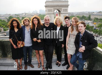 Die Jurymitglieder Zita Hanrot, Alexandre Aja, Sophie Letourneur, Philippe Jaenada, Nicole Garcia, Felix Moati, Deborah Francois und Vincent Rottiers nehmen am 7. Juni 2016 an der 5. Eröffnungsfeier des Champs Elysees Film Festivals in der Drugstore Publicis in Paris Teil. Foto von Alain Apaydin/ABACAPRESS.COM Stockfoto