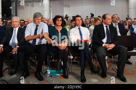 (L-R) der Präsident der Nationalversammlung, Claude Bartolone, Minister für Landwirtschaft, Agrar- und Forstwirtschaft, Regierungssprecher Stephane Le Foll, Minister für Arbeit, Beschäftigung, Berufsbildung und sozialen Dialog, Myriam El Khomri, Premierminister Manuel Valls und der erste Sekretär der Sozialistischen Partei Jean-Christophe Cambadelis bei einem Treffen der Regierung zur Unterstützung der Reform des Arbeitsgesetzes am 8. Juni 2016 in Paris, Frankreich. Foto von Francois Pauletto/ABACAPRESS.COM Stockfoto