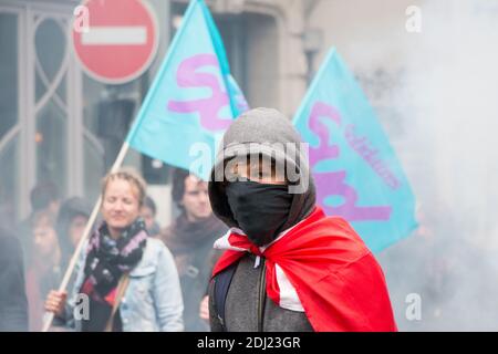 CE mardi 14 juin à Rennes, plus de 2500 personnes ont manifest contre le projet de réforme du Code du travail. Pas de dégradations, pas de violences, pas d'affrontements avec les forces de l'ordre, la Manifestation s'est déroulée et s'est dispergée dans le calme France, Rennes (35), le 14/06/2016. Foto von Vincent Feuray/ABACAPRESS;COM Stockfoto