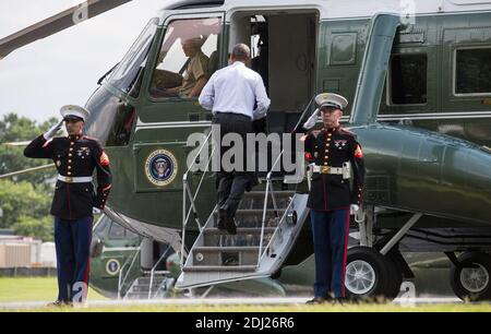 US-Präsident Barack Obama nimmt an der Marine One Teil, nachdem er am Dienstag, den 21. Juni 2016 verwundete Dienstmitglieder im Walter Reed National Military Medical Center in Bethesda, MD, USA, besucht hat. Foto von Joshua Roberts/Pool/ABACAPRESS.COM Stockfoto