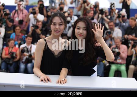 KIM MIN-HEE - KIM TAE-RI - 69E FESTIVAL DE CANNES 2016 - FOTOALBUM 'MADEMOISELLE (DIE MAGD:AGASSI)' Foto von Nasser Berzane/ABACAPRESS.COM Stockfoto