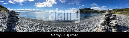 Finnmark Pebble Beach weit oben in Norwegen in der Nähe der Nordkap Stockfoto