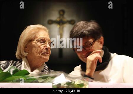 Archiv Foto, Italien. Dezember 2020. Konferenz zur Präsentation des autobiographischen Buches des großen Restaurators Pinin Brambilla Barcilon in Santa Maria delle Grazie (Mailand - 2015-10-28, Massimo alberico) ps das Foto kann in Übereinstimmung mit dem Kontext verwendet werden, in dem es aufgenommen wurde, Und ohne diffamierende Absicht die Anstand der Menschen vertreten redaktionelle Verwendung nur Kredit: Unabhängige Fotoagentur/Alamy Live News Stockfoto