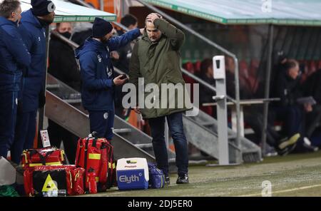 Augsburg, Deutschland. 13. Dez 2020. firo: 13.12.2020 Fuvuball: Fußball: 1. Bundesliga, Saison 2020/21 FC Augsburg - FC Schalke 04 Gestik, Manuel Baum Credit: Max Ellerbrake/firo/Pool (Nutzung weltweit/dpa/Alamy Live News) Stockfoto