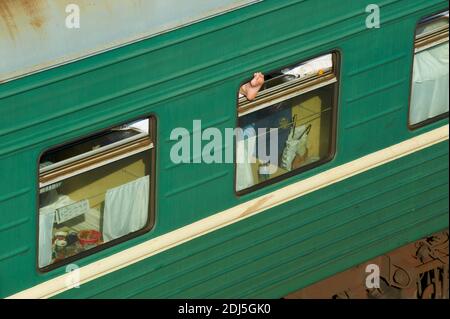 Russland, Sibirien, Omsk, Bahnhof, auf dem Transsibirischen Weg Stockfoto