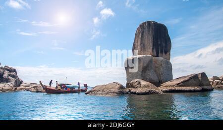 Balance-Stein. Thailand, Nationalpark Ta Ru Tao. Koh Hin Sorn. Stockfoto