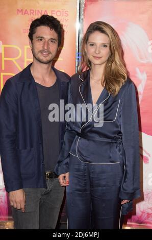 JEREMIE Elkaim und Josephine Japy nehmen an der Premiere von "Irreprochable" Teil, die am 30. Juni 2016 im UGC Les Halles in Paris, Frankreich, stattfand. Foto von Laurent Zabulon/ABACAPRESS.COM Stockfoto