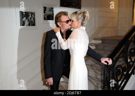 Datei Foto : Johnny et Laeticia Hallyday Teilnahme an Dior Haute Couture Herbst/Winter 2016-2017 Show im Rahmen der Paris Fashion Week am 4. Juli 2016 in Paris, Frankreich. Frankreichs größter Rockstar Johnny Hallyday ist an Lungenkrebs gestorben, sagt seine Frau. Er war 74 Jahre alt. Der Sänger - richtiger Name Jean-Philippe Smet - verkaufte etwa 100 Millionen Platten und spielte in einer Reihe von Filmen. Foto von Alban Wyters/ABACAPRESS.COM Stockfoto