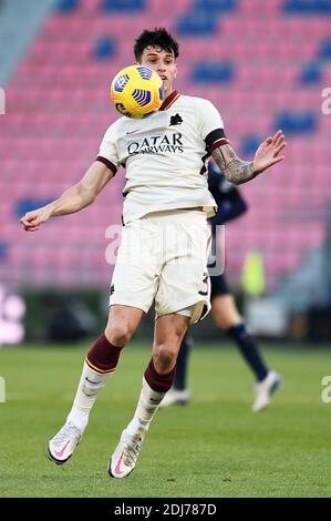 Bologna, Italien. Dezember 2020. Bologna, Italien, Dall'Ara Stadion, 13. Dezember 2020, Roger Ibanez von AS Roma in Aktion während Bologna FC vs AS Roma - Italienische Fußball Serie A Spiel Credit: Matteo Papini/LPS/ZUMA Wire/Alamy Live News Stockfoto