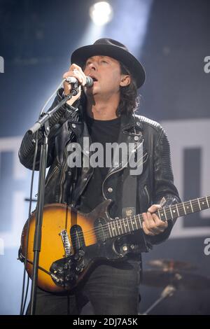 Carl Barat von den Libertines treten am 16. Juli 2016 live im Konzert auf dem Festival Les Vieilles Charrues in Carhaix, Frankreich. Foto Julien Reynaud/APS-Medias/ABACAPRESS.COM Stockfoto