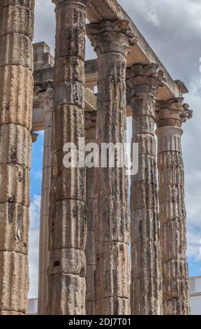 Tempel der Diana. Kaiserlicher Kulttempel in Merida, Extremadura, Spanien Stockfoto