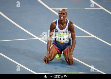 Der britische Mo Farah gewann am 13. August 2016 eine Goldmedaille bei den 10.000-m-Männern im Olympiastadion in Rio, Brasilien. Foto von Henri Szwarc/ABACAPRESS.COM Stockfoto