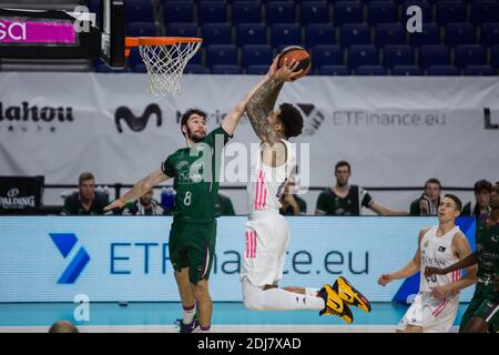 Madrid, Spanien. Dezember 2020. Jeffery Taylor während Real Madrid Sieg über Unicaja Málaga (91 - 84) in Liga Endesa regulären Saison Spiel (Tag 14) gefeiert in Madrid, Spanien im Wizink Center am 13. Dezember 2020. (Foto: Juan Carlos García Mate/Pacific Press/Sipa USA) Quelle: SIPA USA/Alamy Live News Stockfoto