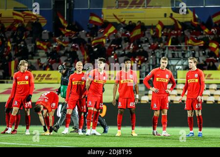 Farum, Dänemark. Dezember 2020. Die Spieler des FC Nordsjaelland stehen vor dem 3F Superliga-Spiel zwischen FC Nordsjaelland und FC Kopenhagen in Right to Dream Park in Farum bereit. (Foto Kredit: Gonzales Foto/Alamy Live News Stockfoto