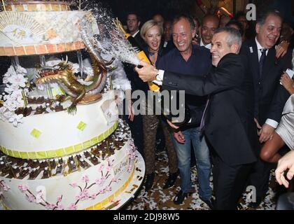 Tarja Visan, Gerard Guez, Jose Munoz et Carlos Matta assiste a la soirée du 20e anniversaire du Buddha Bar a Paris, France le 22 Septembre 2016. Foto von Jerome Domine/ABACAPRESS.COM Stockfoto