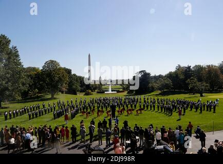 Die Tennessee State Marching Band spielt auf dem South Lawn des Weißen Hauses während eines Empfangs zu Ehren der Eröffnung des Smithsonian National Museum of African American History and Culture 22. September 2016, Washington, DC, USA. Foto von Aude Guerrucci/Pool/ABACAPRESS.COM Stockfoto