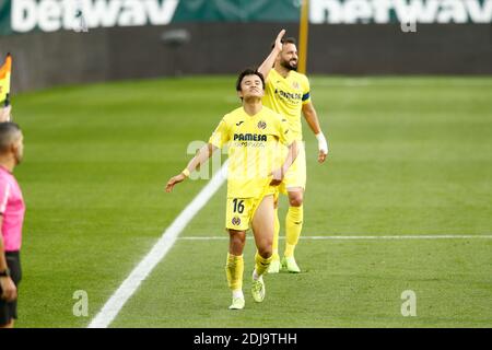 Sevilla, Spanien. Dezember 2020. Takefusa Kubo (Villarreal) Fußball : Kubo bedauern afte miss play während der spanischen 'La Liga Santander' Spiel zwischen Real Betis 1-1 Villarreal CF im Estadio Benito Villamarin in Sevilla, Spanien . Quelle: Mutsu Kawamori/AFLO/Alamy Live News Stockfoto