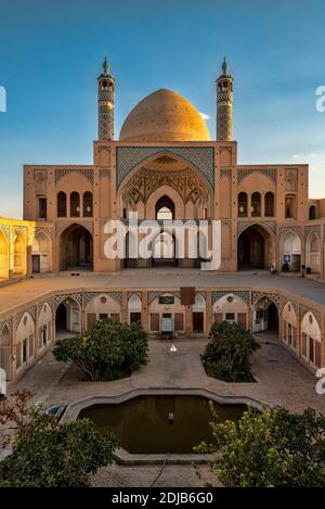 23. Oktober 2018. Agha Bozorg Moschee, Kashan, Iran Stockfoto