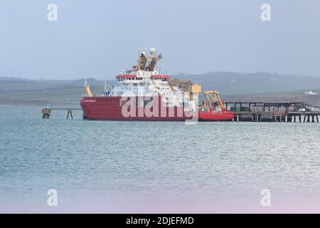 Holyhead Port, Deal or No Deal, Montag, 14. Dezember 2020. Spediteure fürchten Chaos im Hafen von Holyhead. Spediteure haben behauptet, dass es Chaos bei Holyhead geben wird, wenn die Brexit-Übergangsperiode zu Ende geht. Aber die Hafenbesitzer Stene Line hat gesagt, dass der Prozess reibungslos wäre Kredit: Mike Clarke/Alamy Live News. Stockfoto