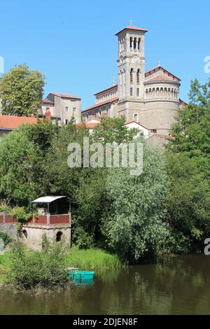 Kirche notre-dame in clisson in frankreich Stockfoto