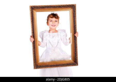 Schönes Mädchen mit Bilderrahmen isoliert auf einem weißen Hintergrund Stockfoto